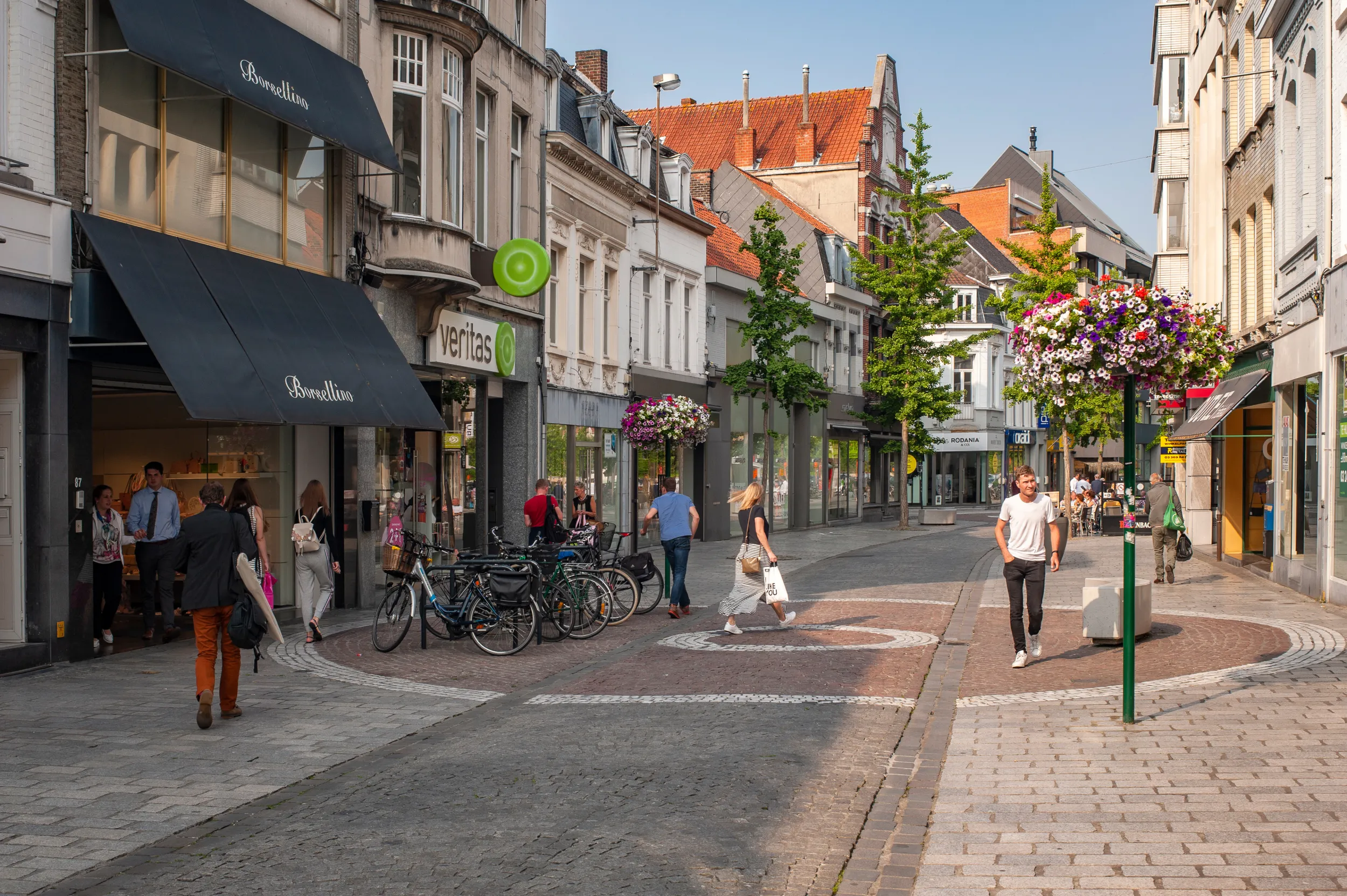 Winkelwandelstraat in Roeselare